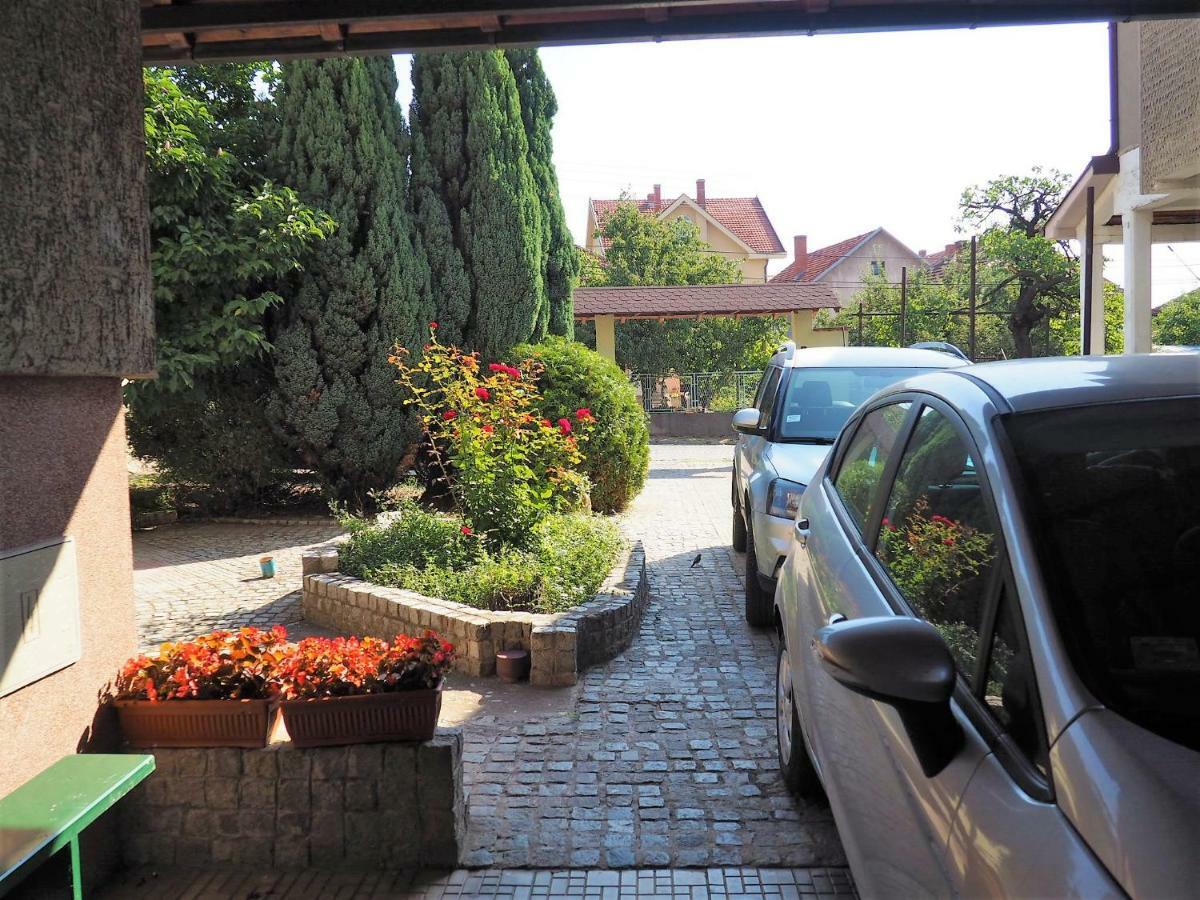 וראנג'ה Guest House Stefanovic מראה חיצוני תמונה